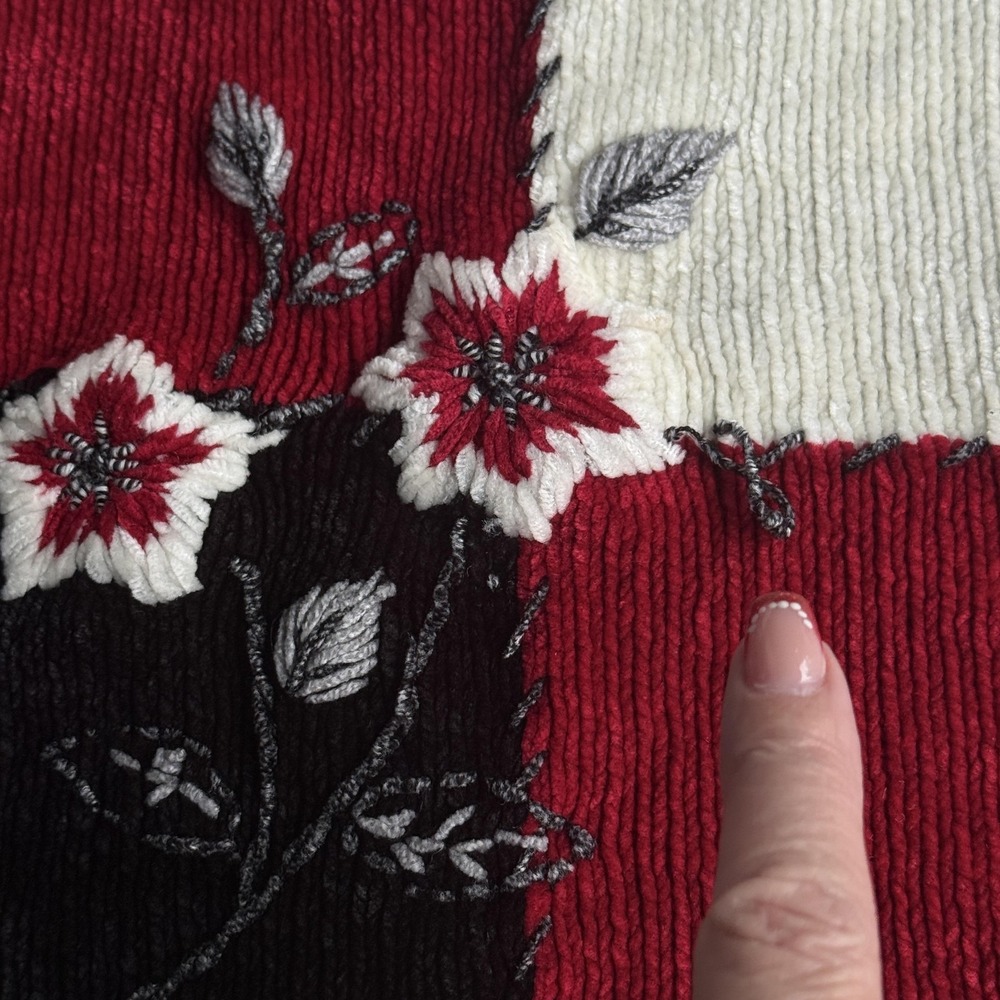 Alfred Dunner Sweater Womens 2X Black Patchwork Floral Embroidered Beaded Lined - Picture 4 of 8